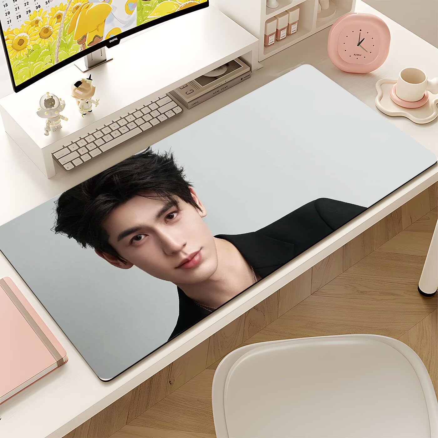 Zhang Linghe's oversized mouse - огляд і ціна Gaming Keyboard Tactile